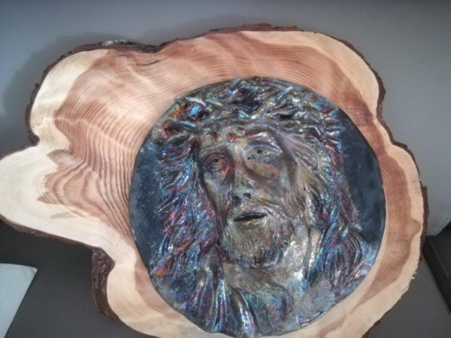 “Corona di Spine” Terracotta Raku Supporto legno naturale  30x30 2012